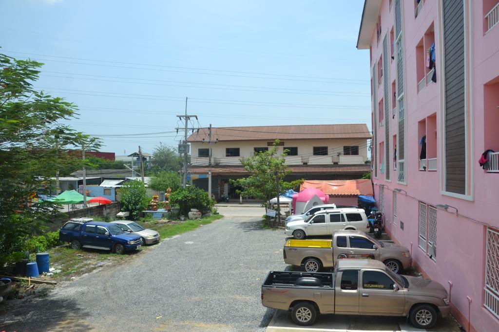 Bun Som Apartment Ban Don Lang Ngoại thất bức ảnh
